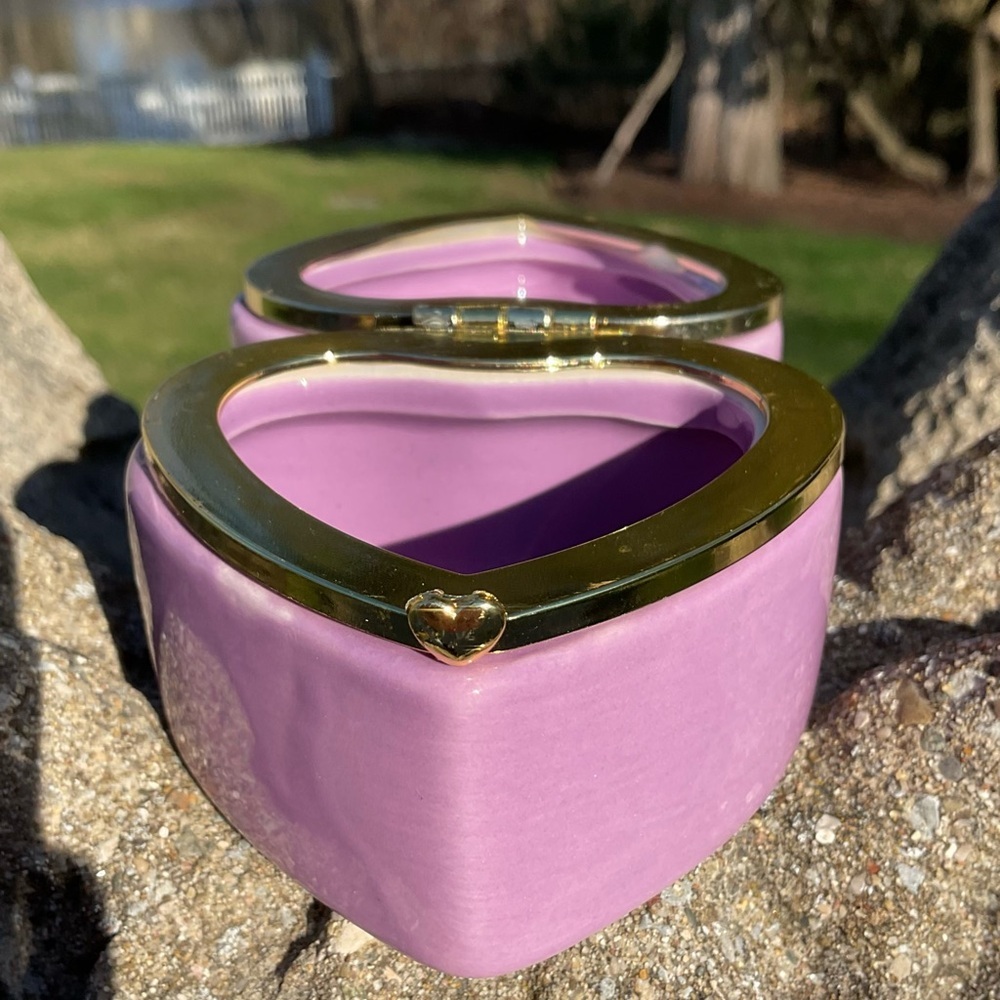 Heart Shaped Trinket Box Hinged Jewelry Gift Box Pink Ceramic Dish with Lid 3” - Picture 4 of 6